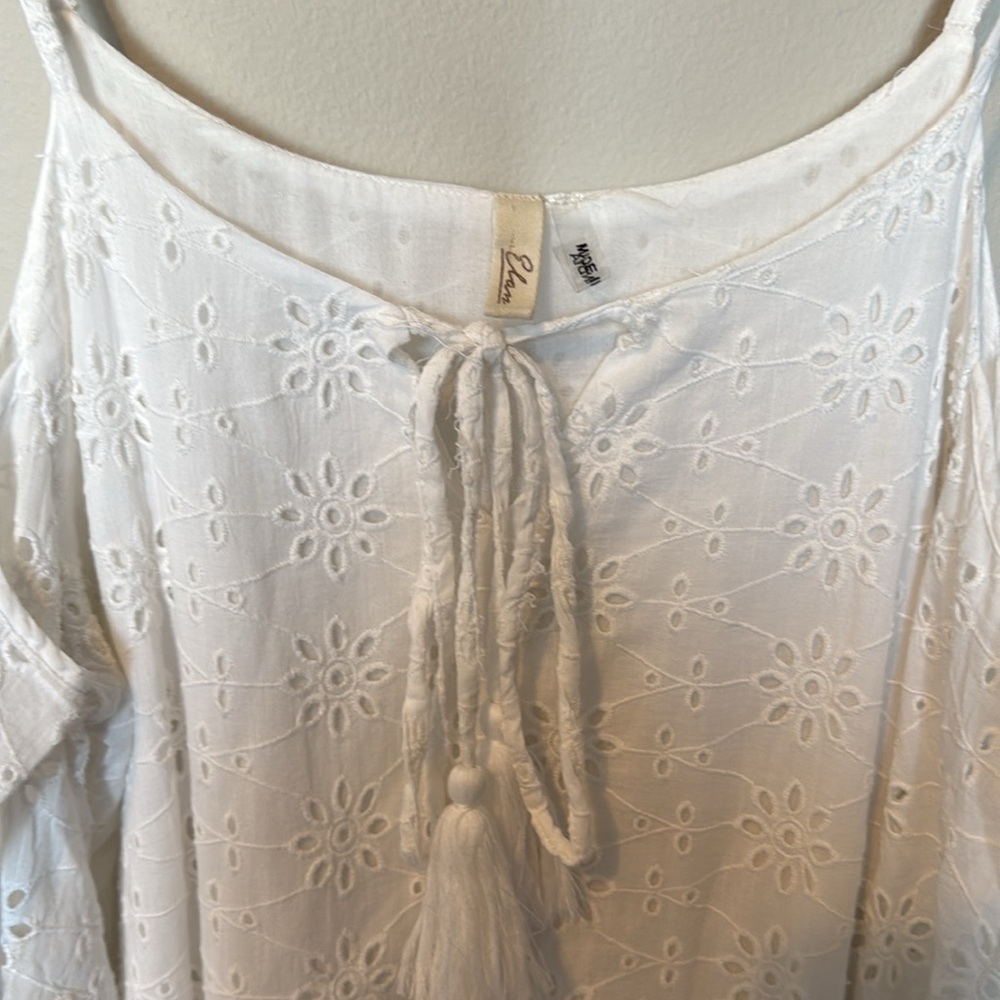 Elan White Eyelet Off Shoulder Knee Dress Bridal Women’s Medium Tassle Flower - Picture 5 of 9